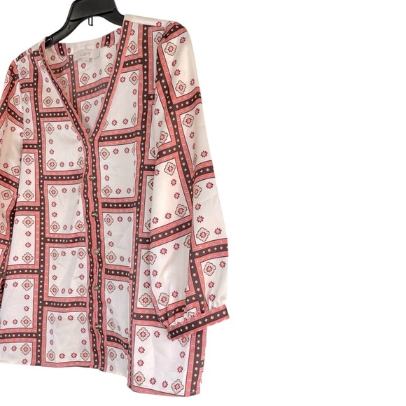 Loft Windowpane V-Neck Button Blouse size M. Peach, Brown & Cream - Picture 3 of 10